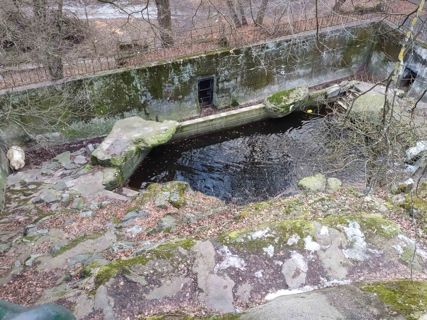 Pohled do starého výběhu pro lední medvědy